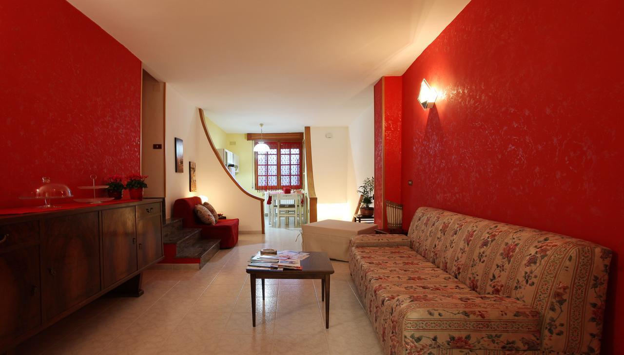 Il Casaletto Bed & Breakfast Latronico Dış mekan fotoğraf